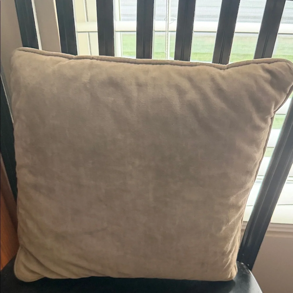 Floral Embroidered Pillow‎ Granny Core